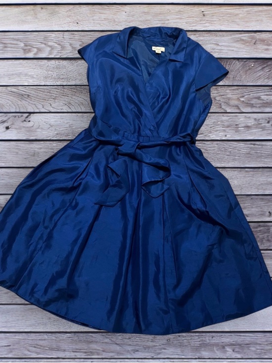 Kim Rogers Dresses & Skirts - Kim Rogers Midnight Blue Dress with Tie Waist size 16